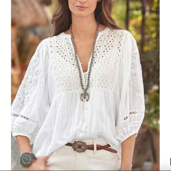Sundance Tops - Sundance white eyelet bishop sleeve blouse